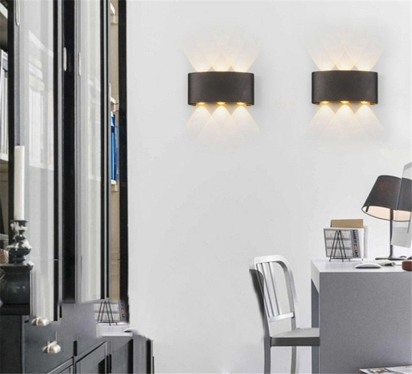 Julius Wandleuchte | Moderne Wandleuchte mit LED-Licht für den Innen- und Außenbereich