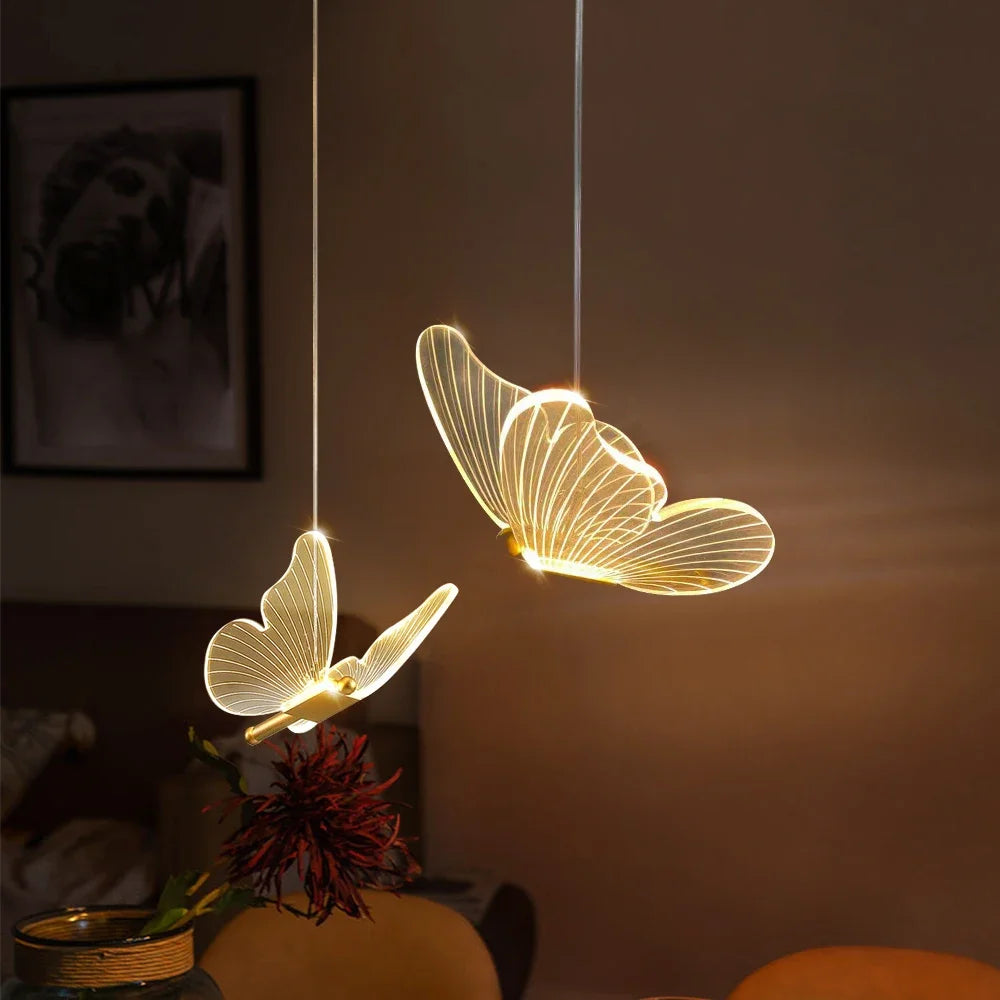 FlyGlow | Pendelleuchte mit Schmetterlingen