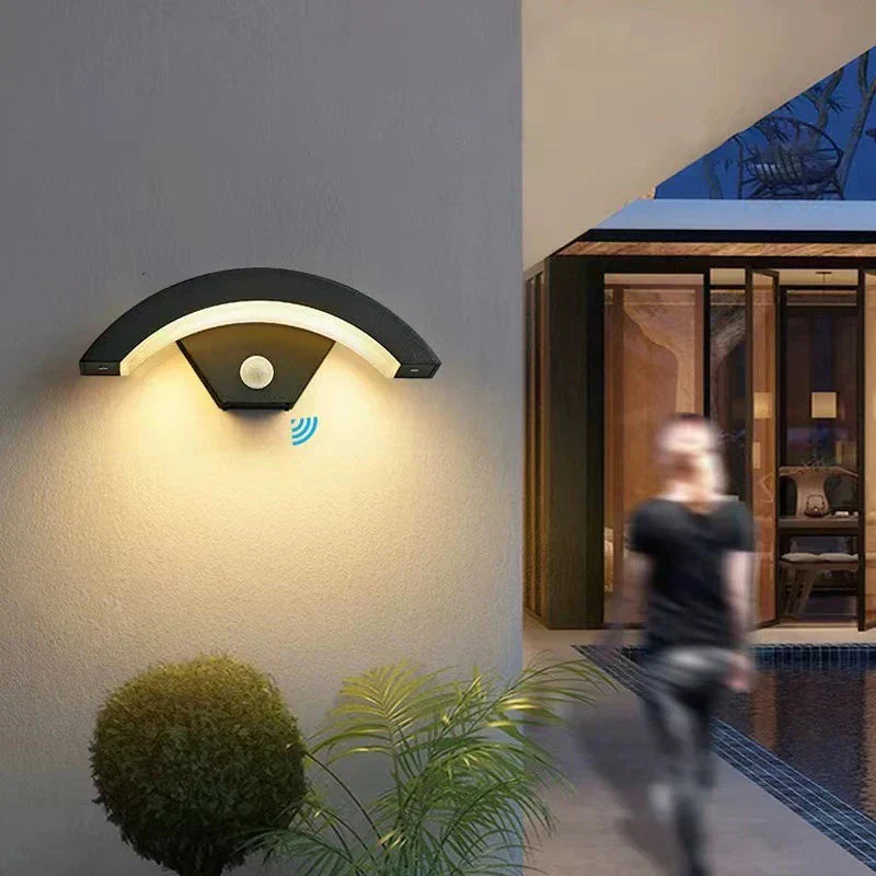Lumina LED Außenwandleuchte - Bewegungsmelder für zusätzliche Sicherheit Wetterfest & Energieeffizient